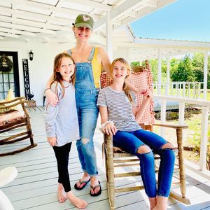 Meet your Posher, Jenny